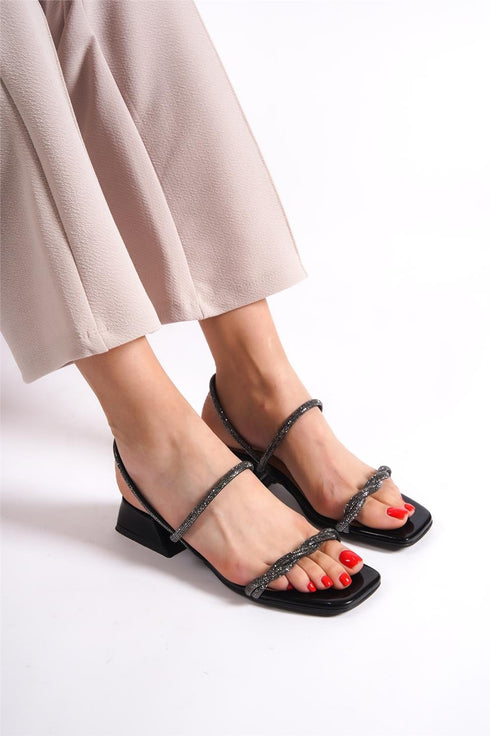Halo black, crne zenske sandale sa niskom stiklom, potpetica 4cm