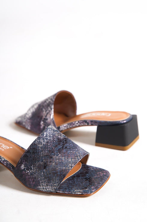 Lola Anthracite gray, svetlo sive zenske sandale sa niskom potpeticom, potpetica 4.5cm